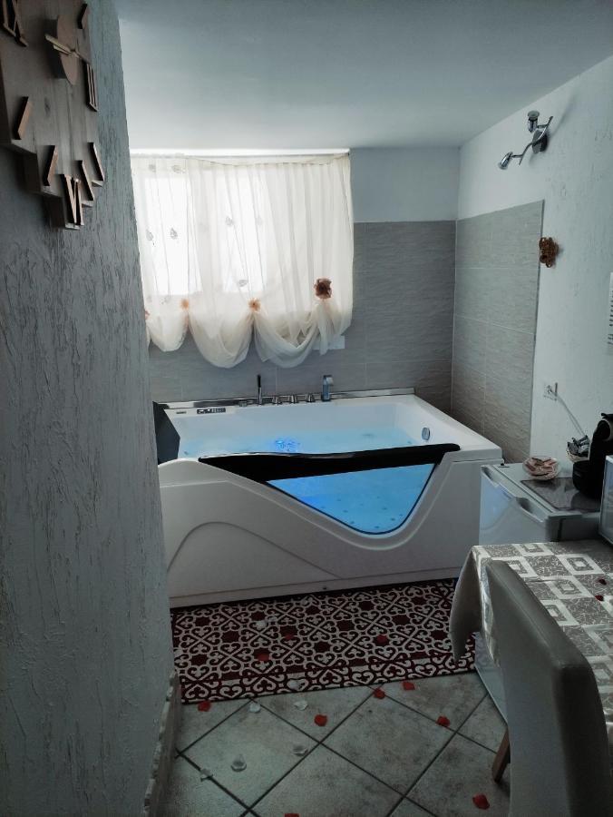 26 Suite Home Ostuni Buitenkant foto