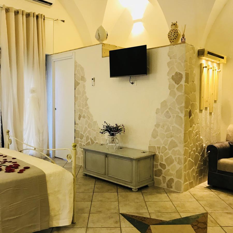 26 Suite Home Ostuni Buitenkant foto