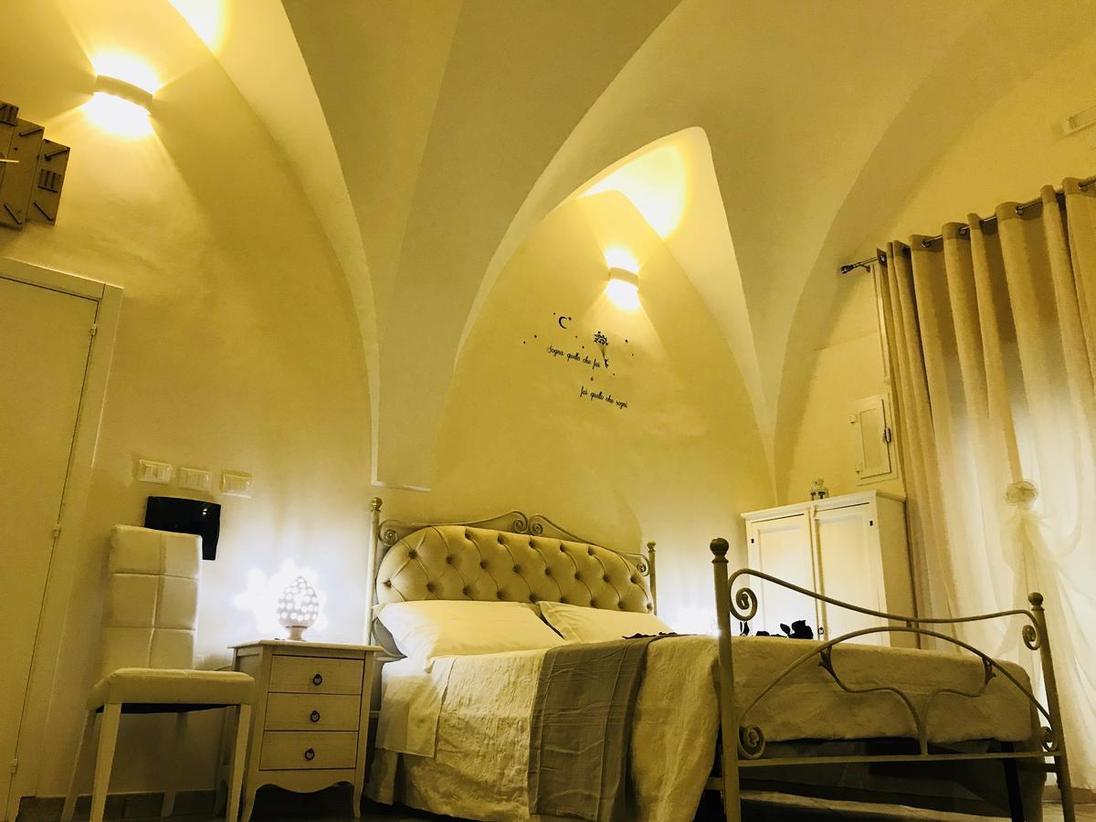 26 Suite Home Ostuni Buitenkant foto