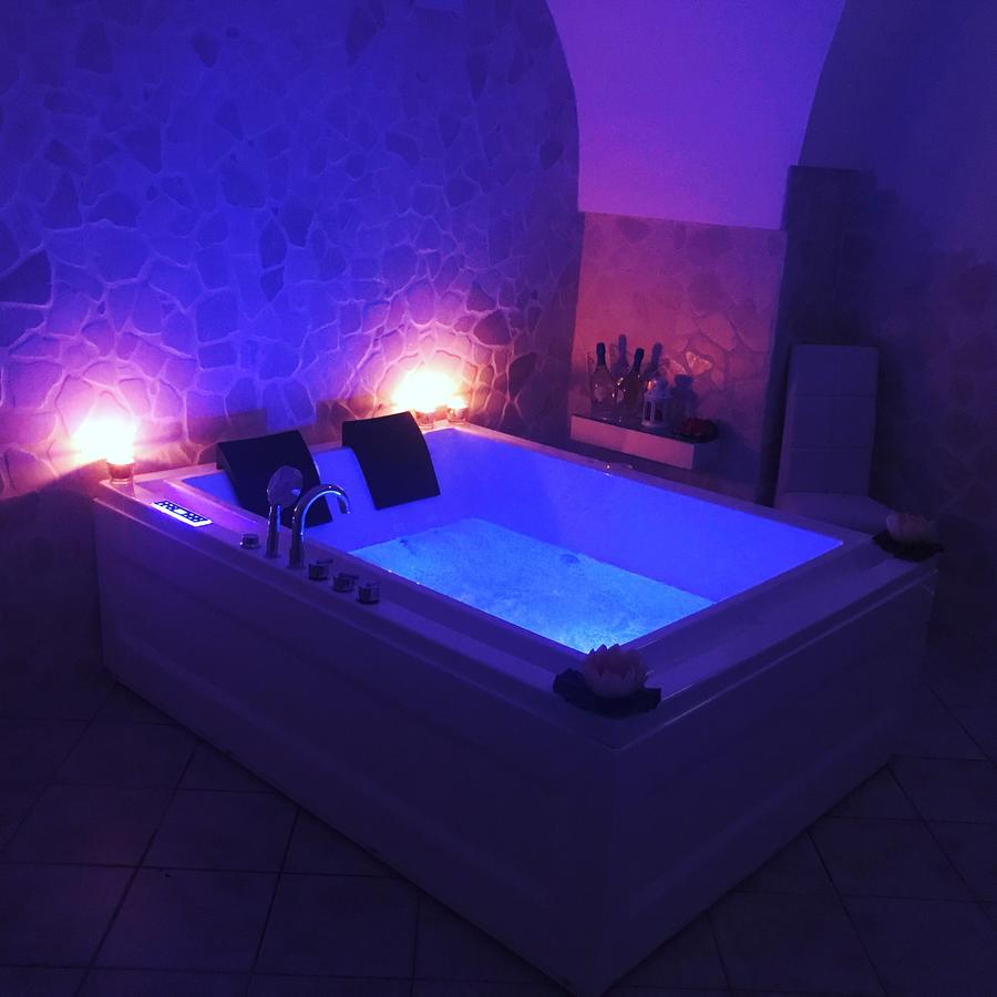 26 Suite Home Ostuni Buitenkant foto